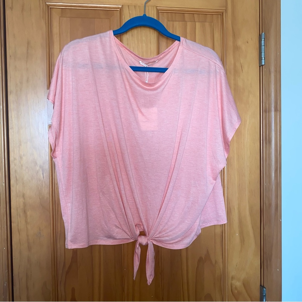 Batwing tie bottom tshirt